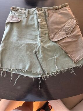 MOTHER Two-Tone Olive Green Utility Mini Skirt with Frayed Hem. New never worn.